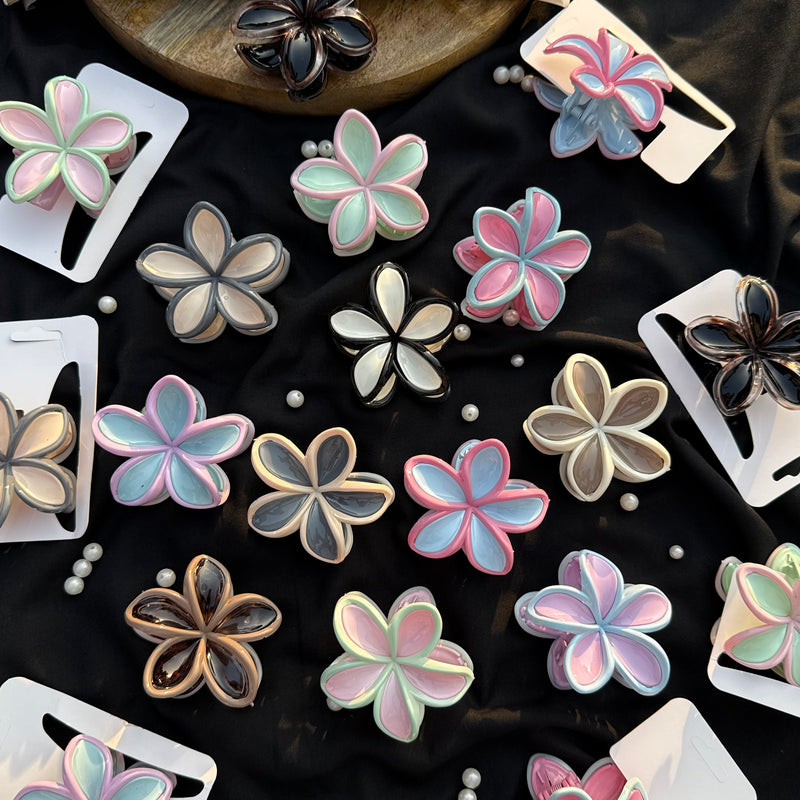 Flower Medium Claw Clip