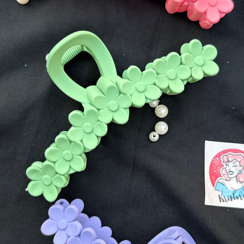 Large Flower Claw Clip