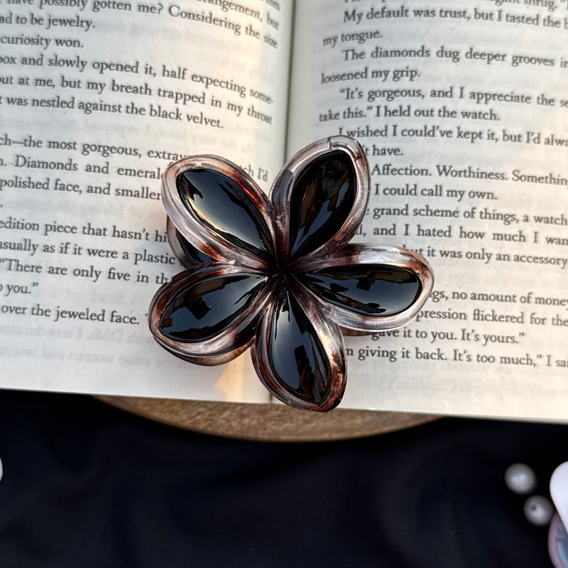 Flower Medium Claw Clip