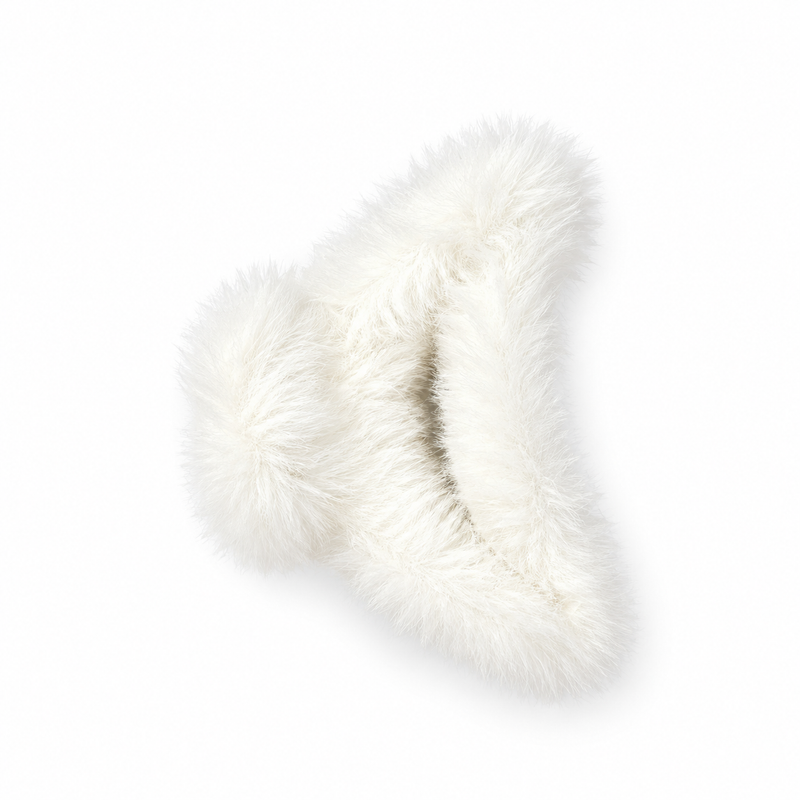 Medium Fur Claw clip