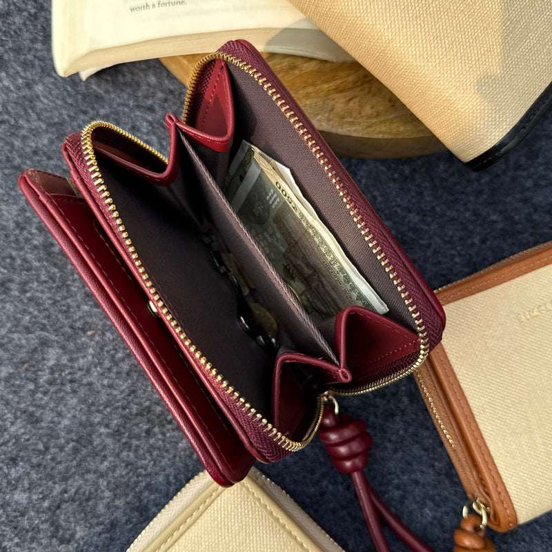 Canvas Medium Wallets