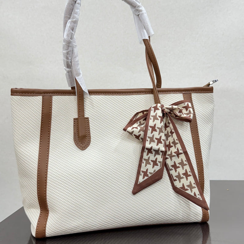 Medium Canvas Totes