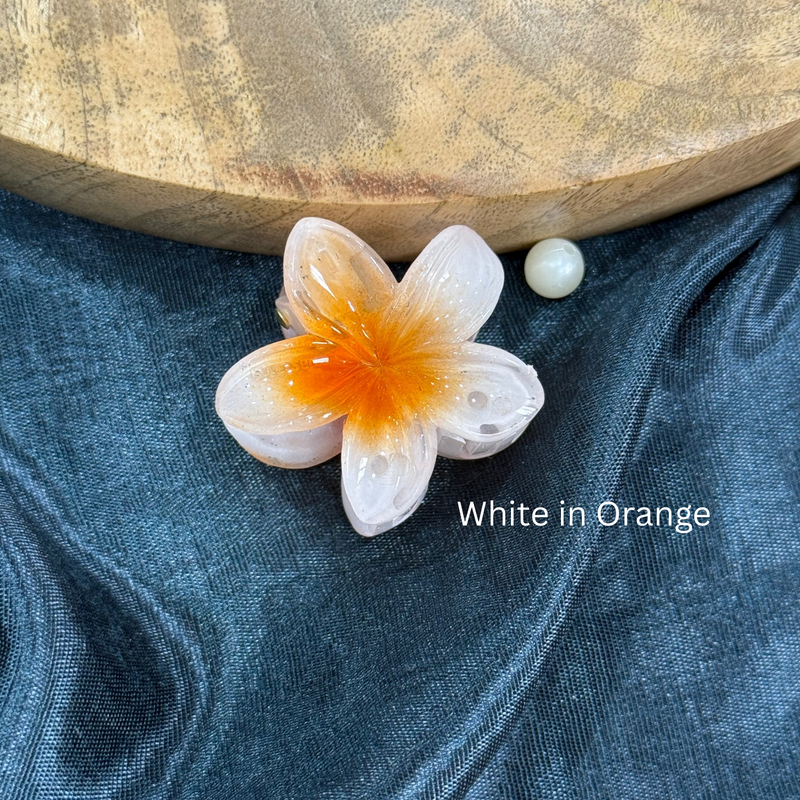 Mini Flower Claw Clip