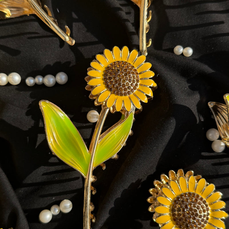 Sunflower Metallic Claw Clip