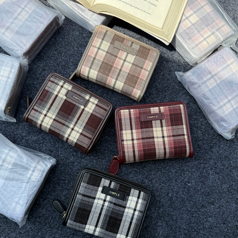 Aesthetic Zipper Wallets
