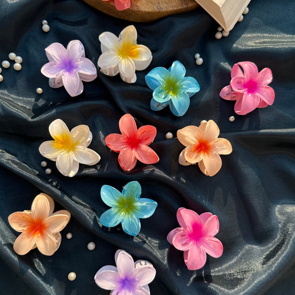 Medium Flower Claw Clip