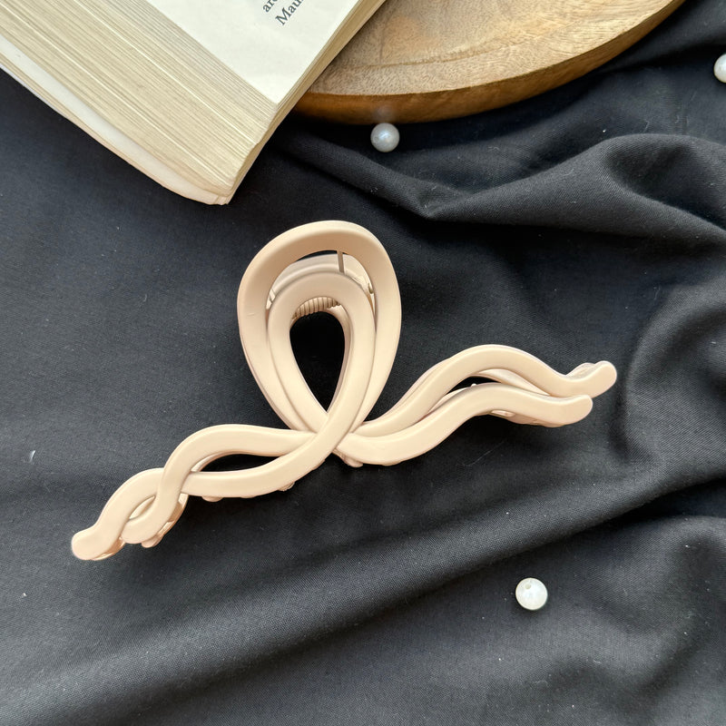 Large Aesthetic Zigzag Claw Clip