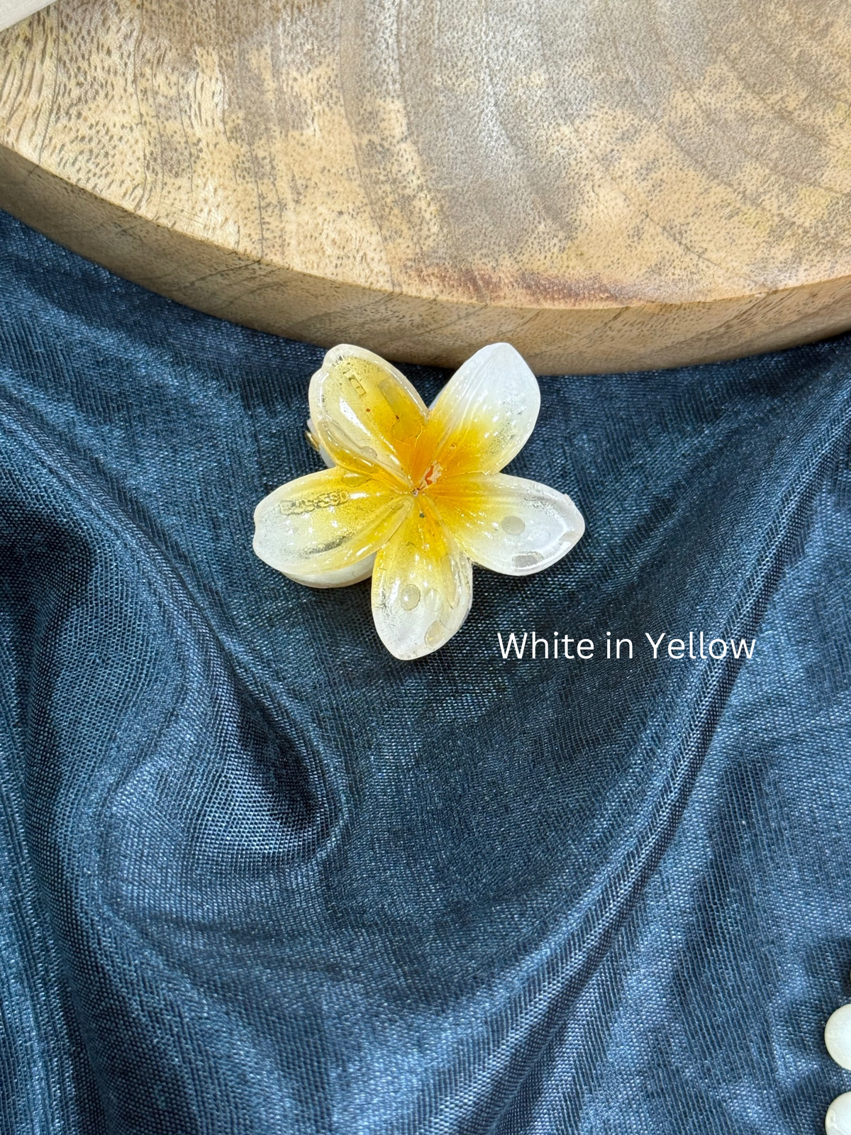 Mini Flower Claw Clip