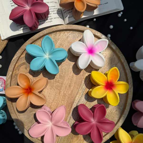 Matte Flower Claw Clip