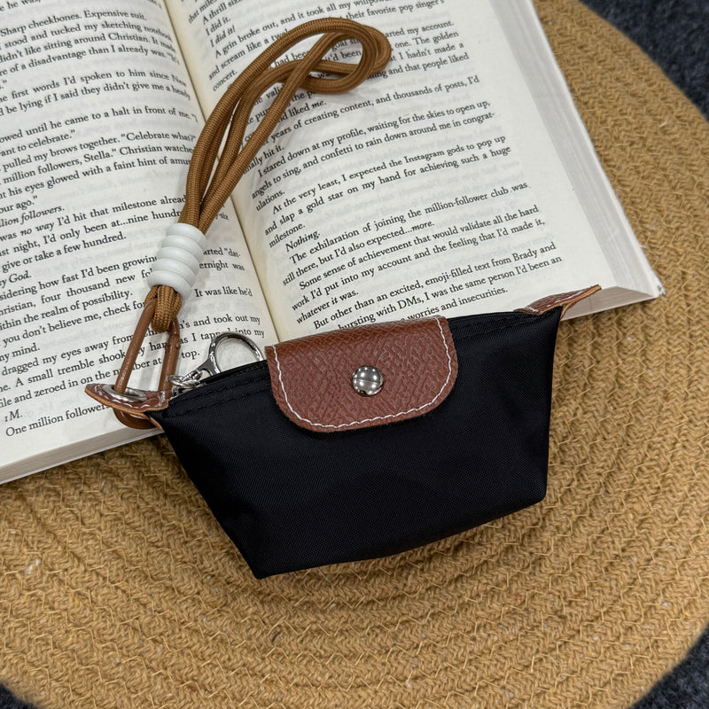 Detachable Pouch