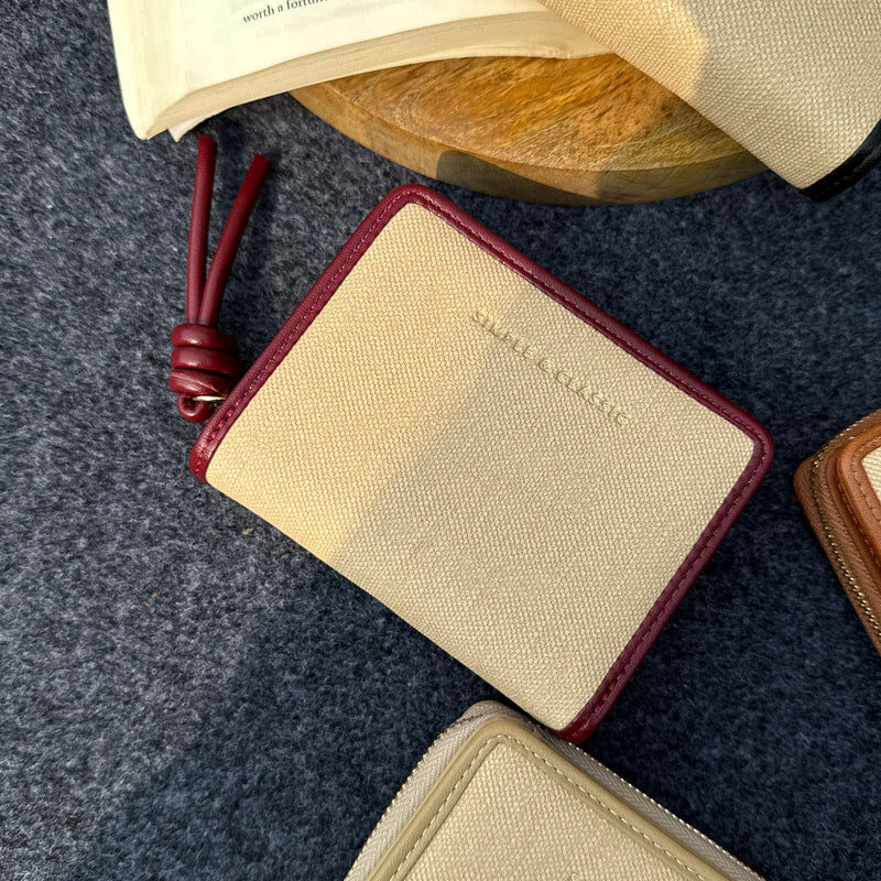 Canvas Medium Wallets