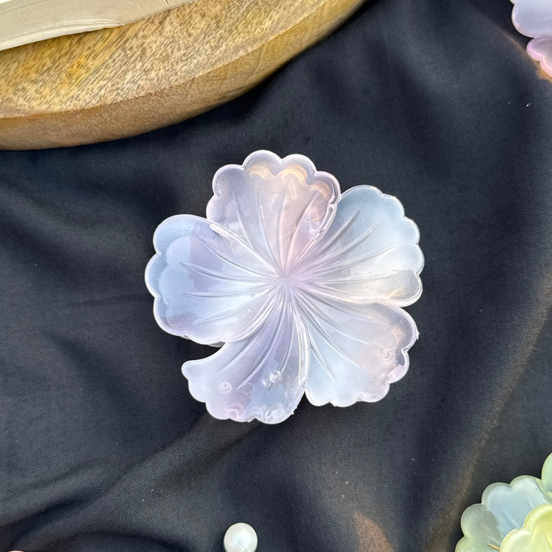 Medium Flower Claw Clip