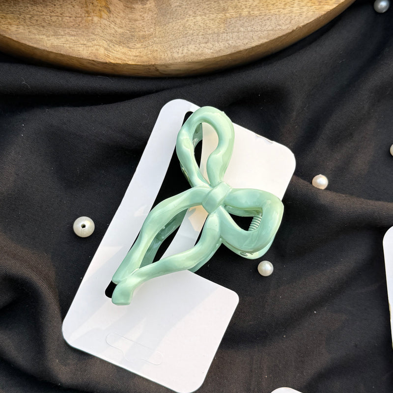 Bow Medium Claw Clip