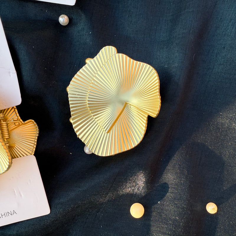 Fade Gold Claw Clips