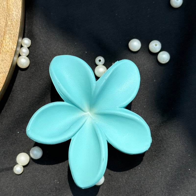 Matte Flower Claw Clip