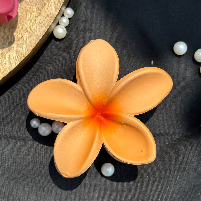 Matte Flower Claw Clip