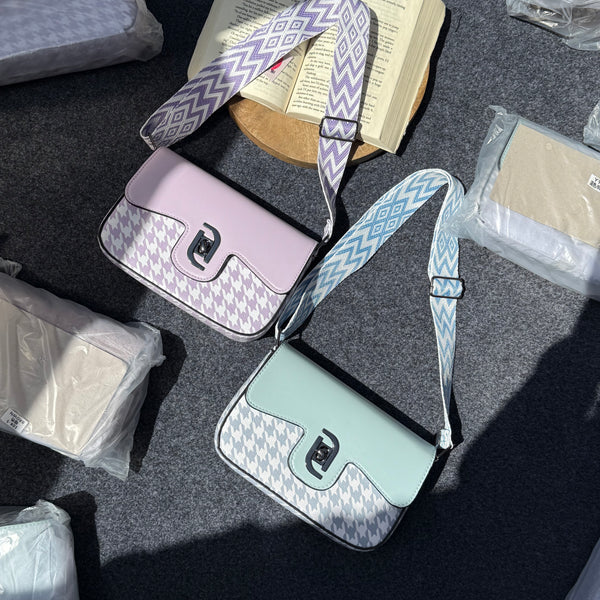 Aesthetic Crossbody Bags