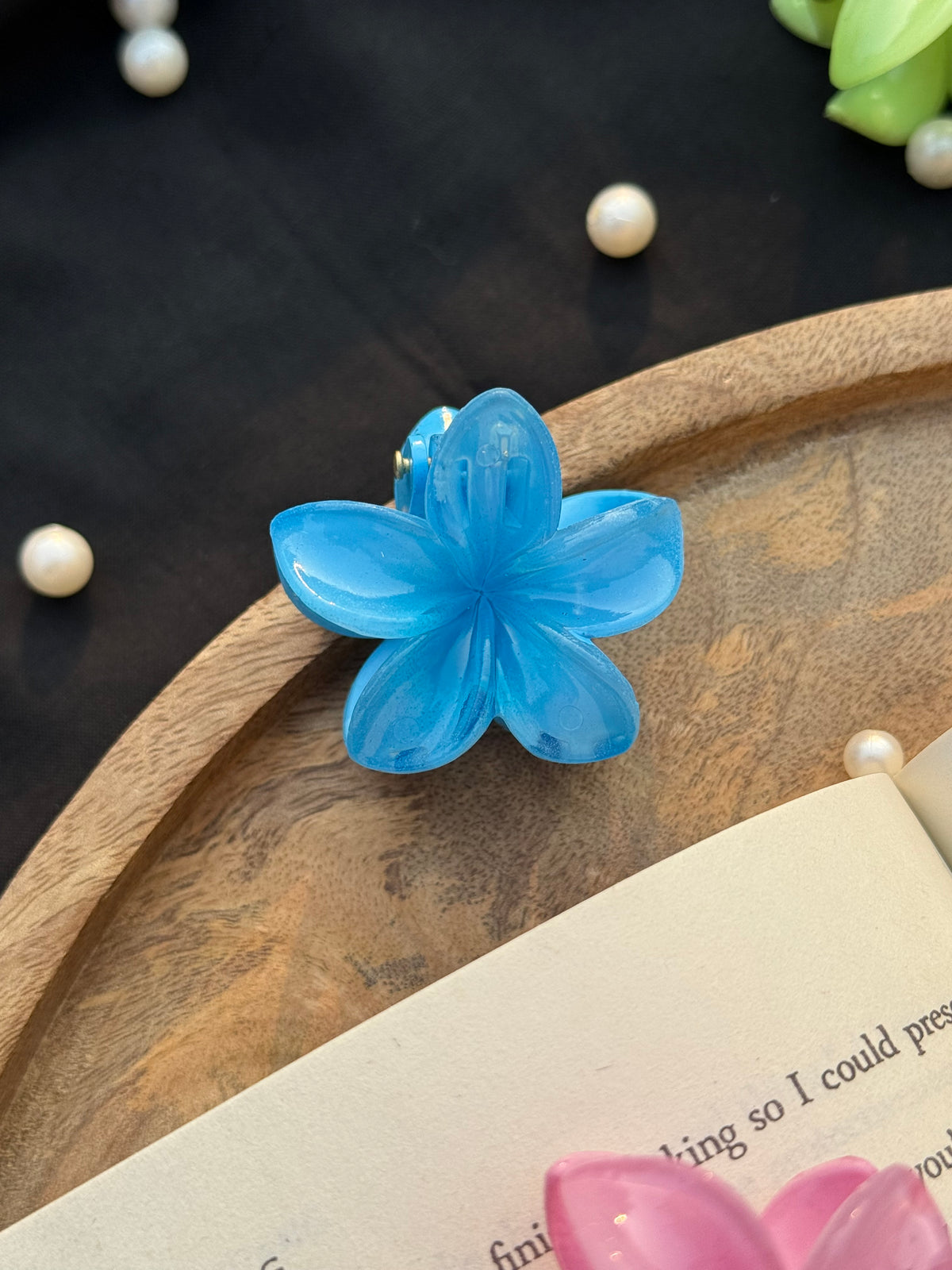 Mini Flower Claw Clip