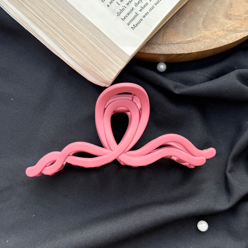 Large Aesthetic Zigzag Claw Clip