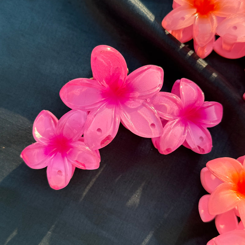 VIRAL Large Triflower Claw Clip