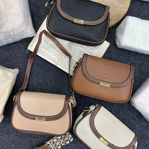 Wide Strap Everyday Sling