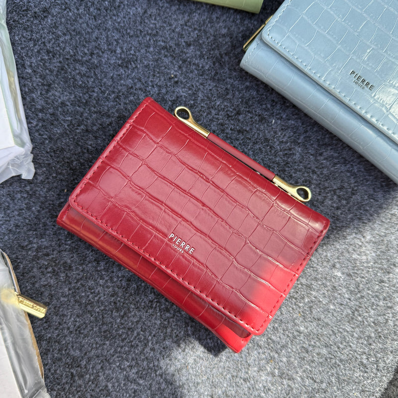 Medium Trifold Wallets