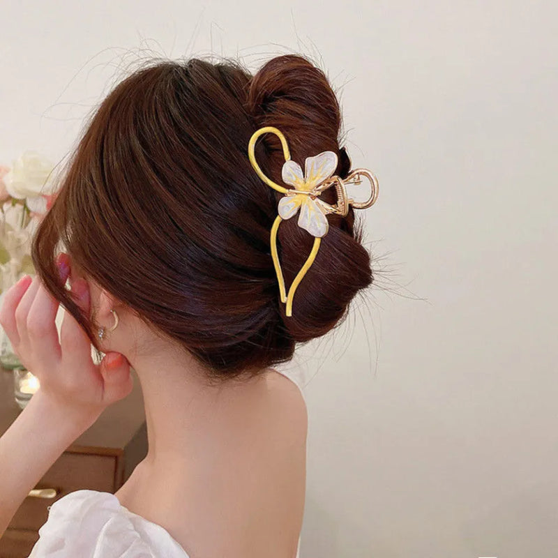 Butterfly Metallic Claw Clip