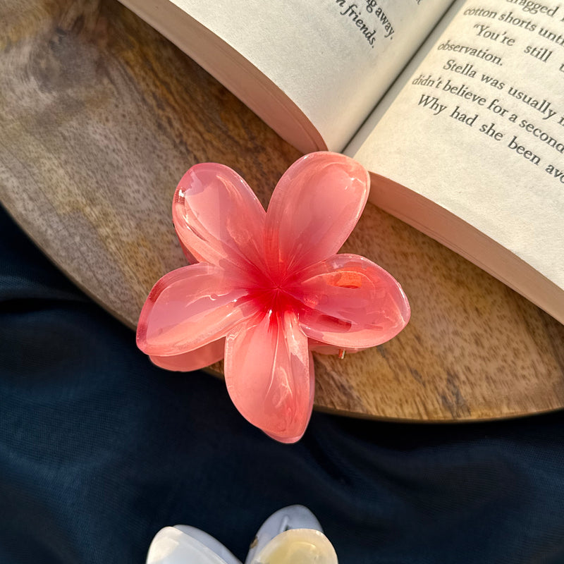 Medium Flower Claw Clip