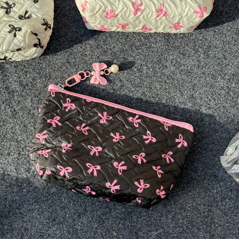 Bow Multipurpose Medium Quilted Pouch