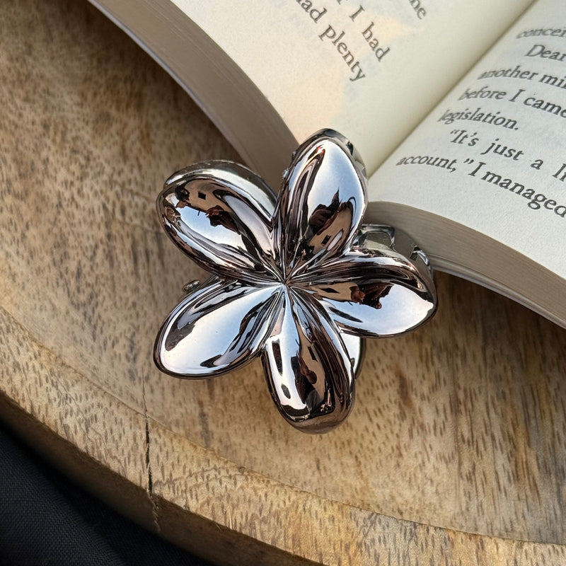 Mini Flower Claw Clip- Chrome