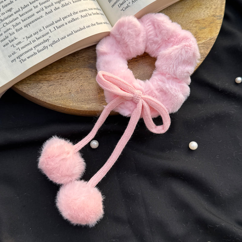 Fur Tulip Scrunchie