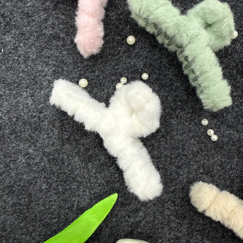 Fur Claw Clip