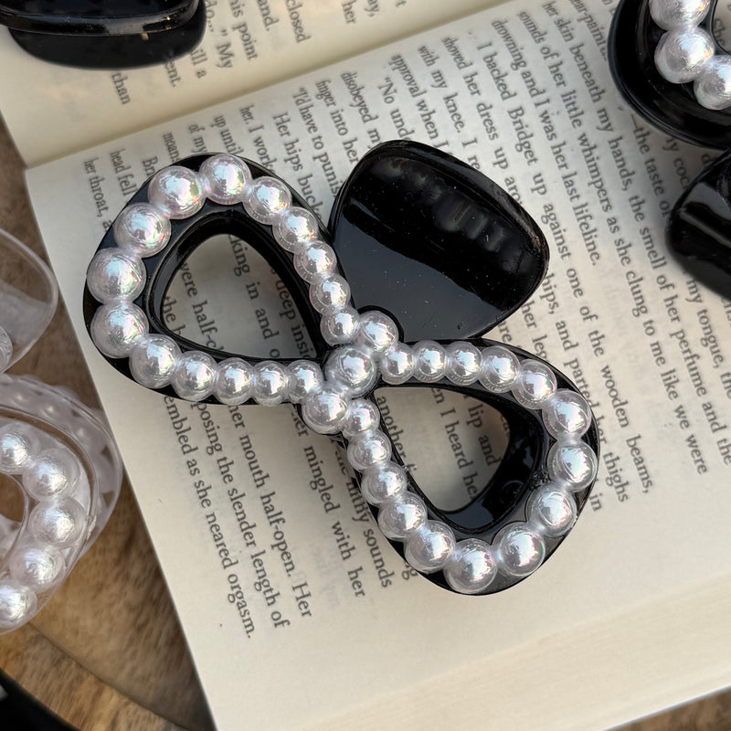 Bow Medium Claw Clip