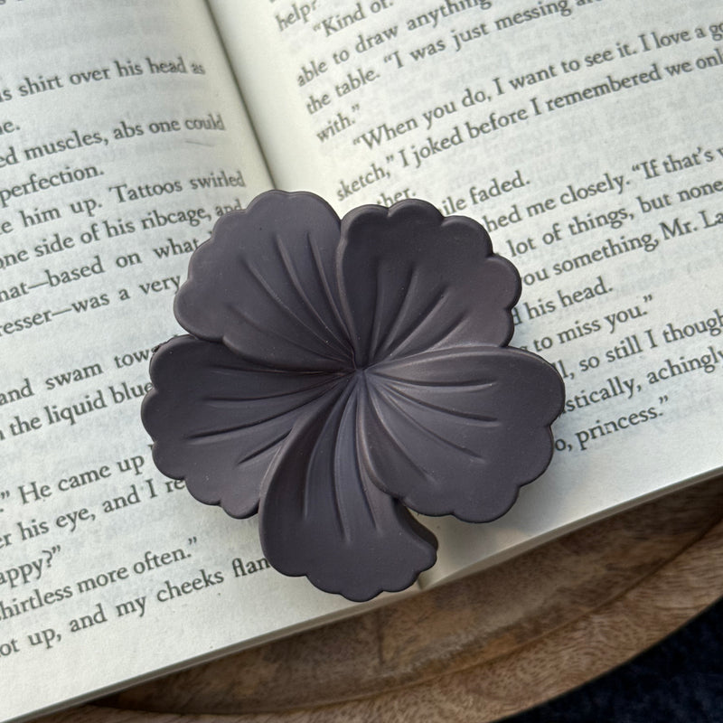 Hibiscus Medium Claw Clip