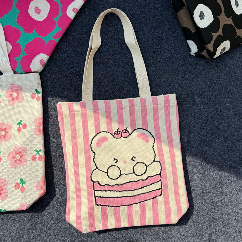 Everyday Korean Medium Tote Bags