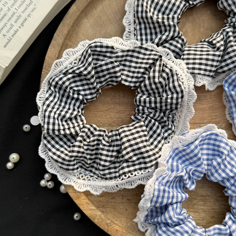 Lace Premium Scrunchie