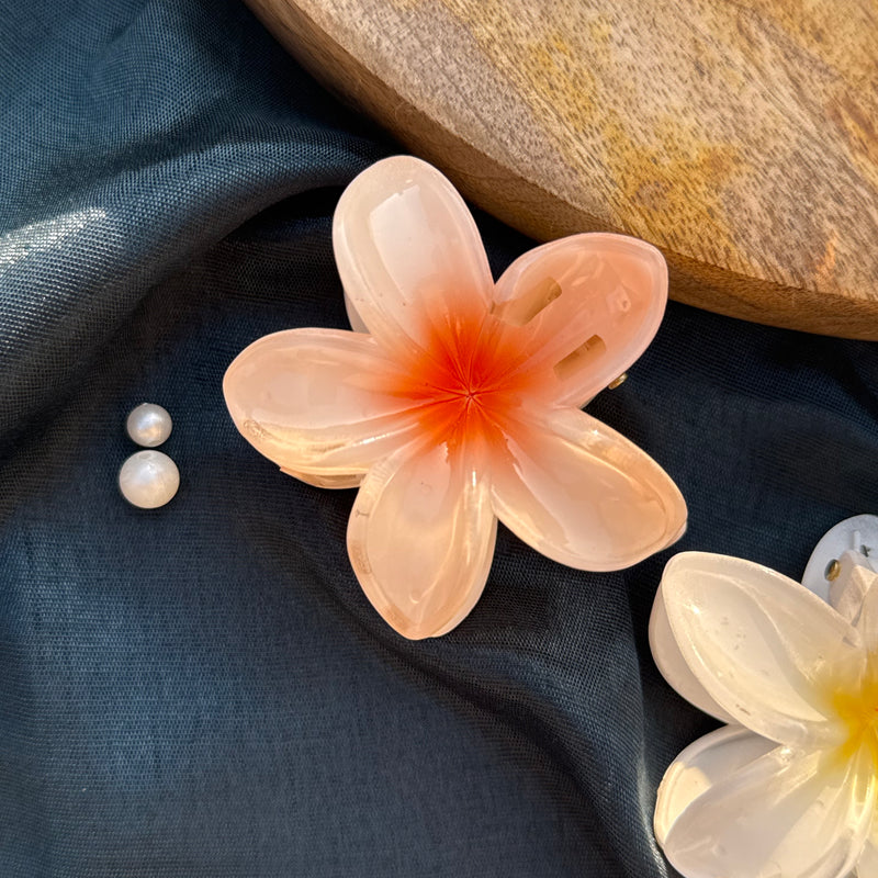 Medium Flower Claw Clip