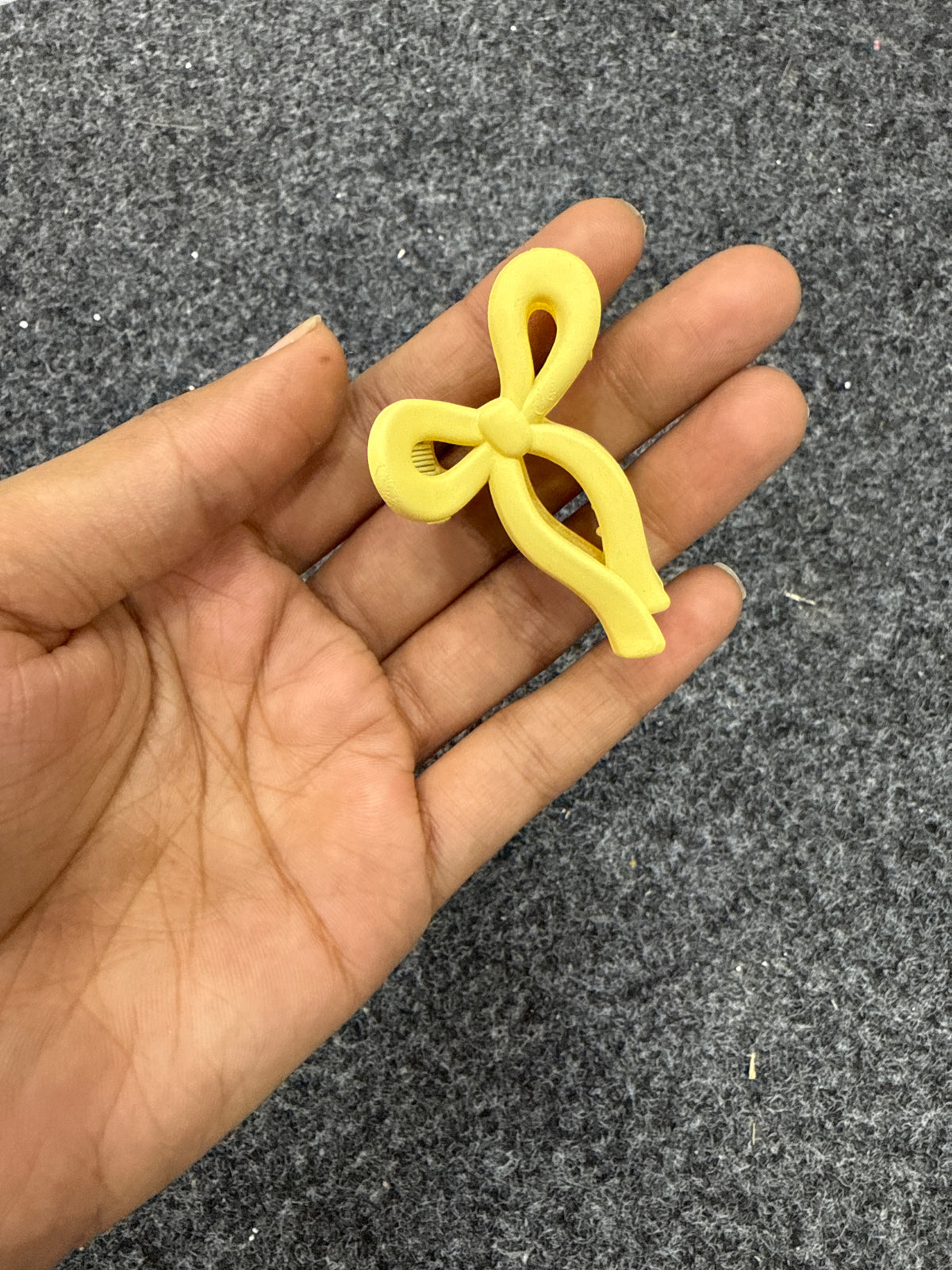 Bow mini claw clip