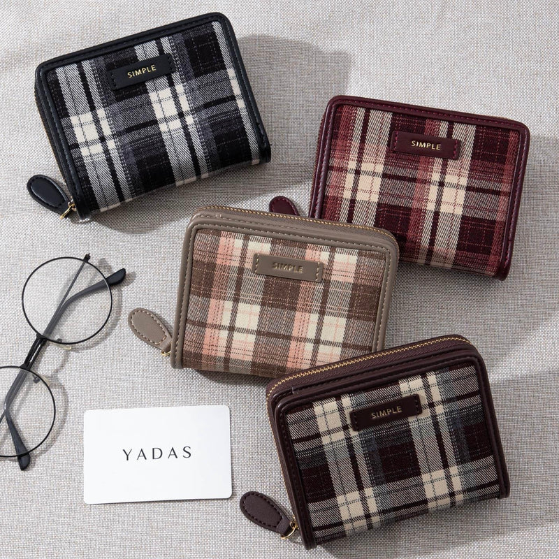 Aesthetic Zipper Wallets