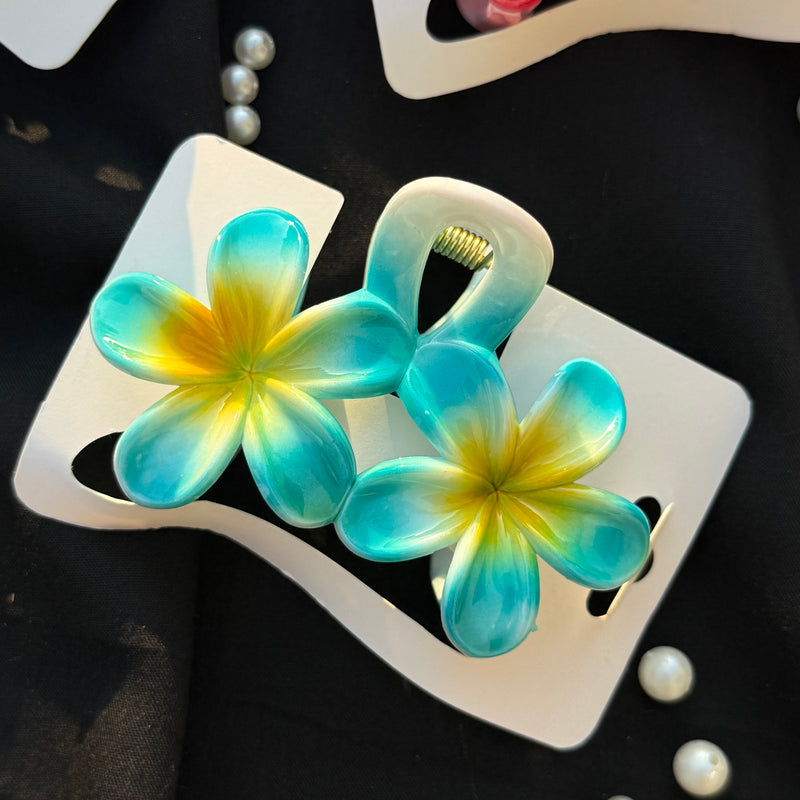 Aesthetic Flower Claw Clip