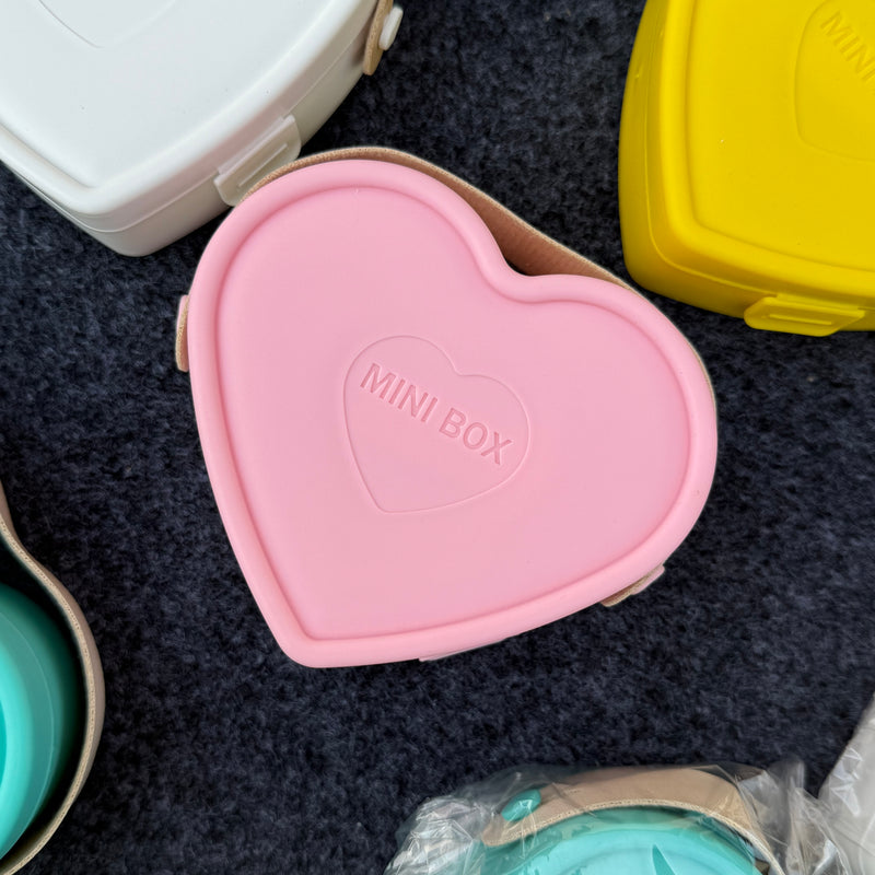 Heart Mirror Organizer