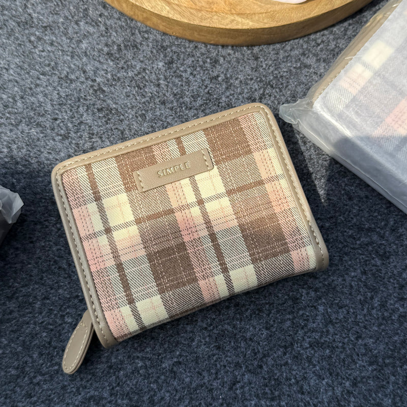 Aesthetic Zipper Wallets