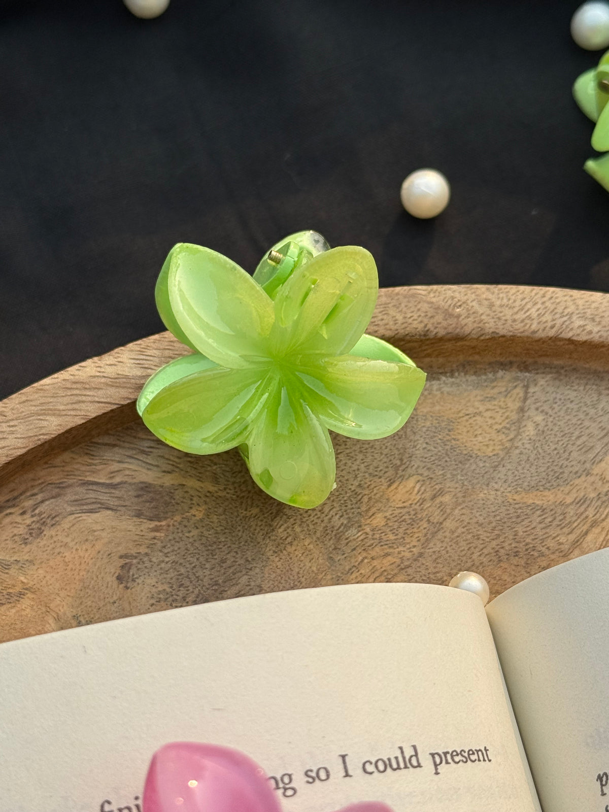 Mini Flower Claw Clip