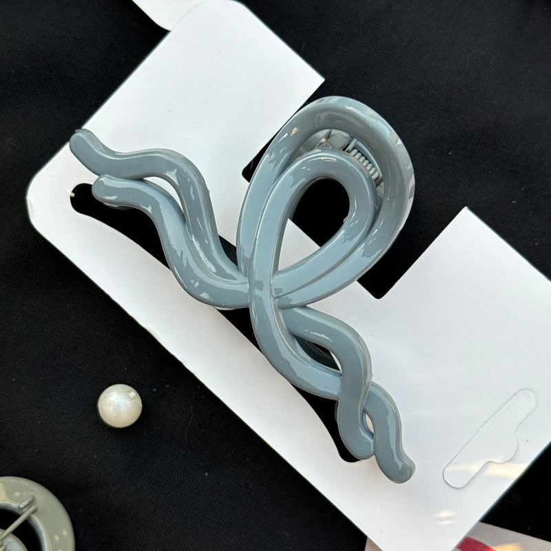 Medium Claw Clip