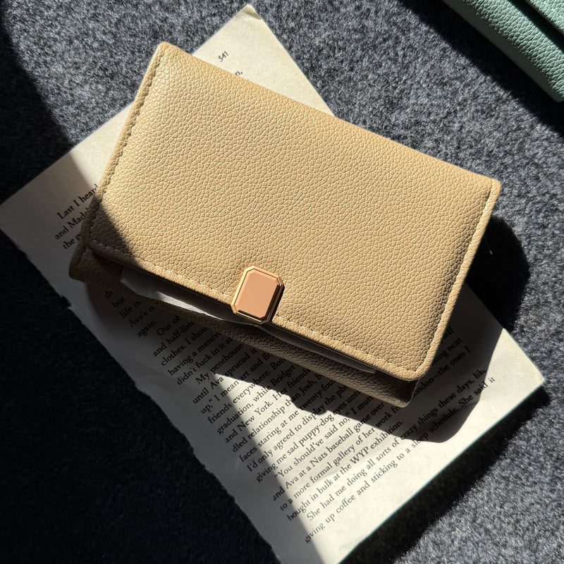 Medium Size Wallets