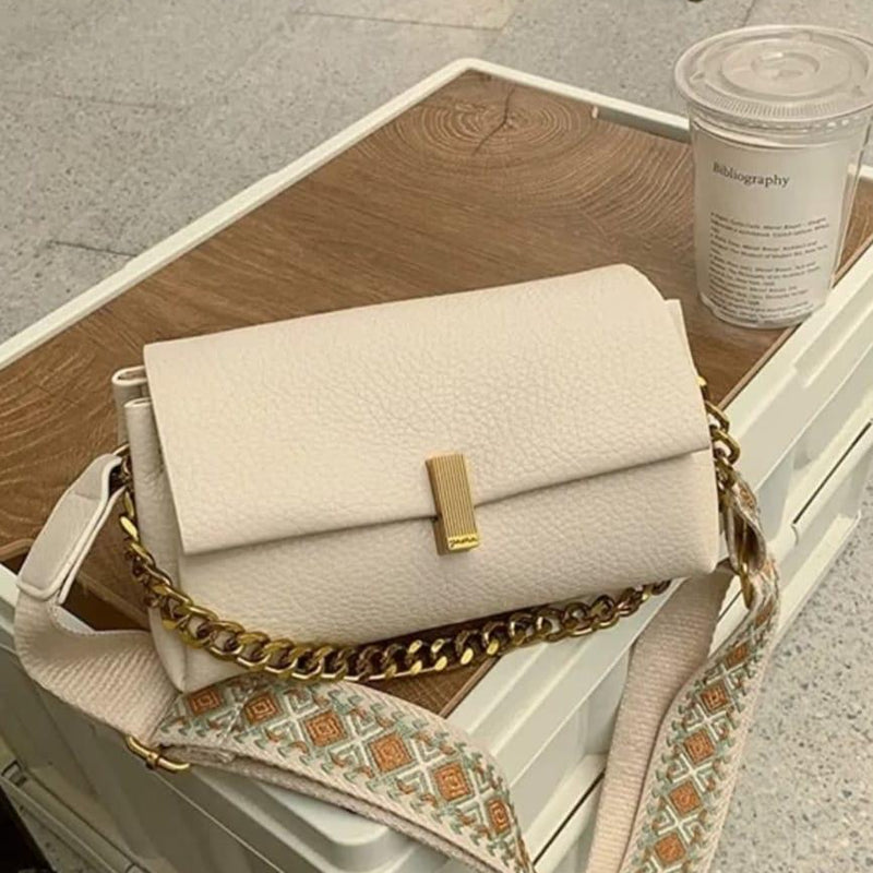 GIGI BAG- A MUST BUY