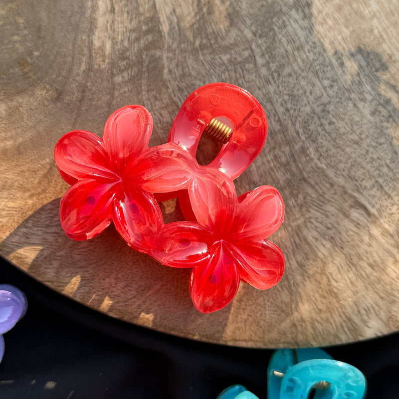 Medium Flower Claw Clip