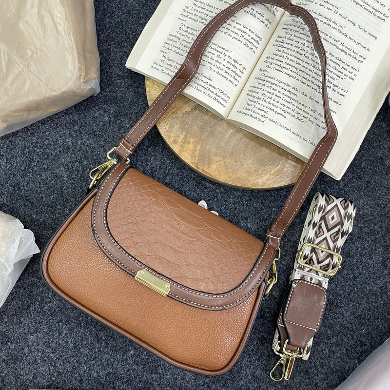 Wide Strap Everyday Sling
