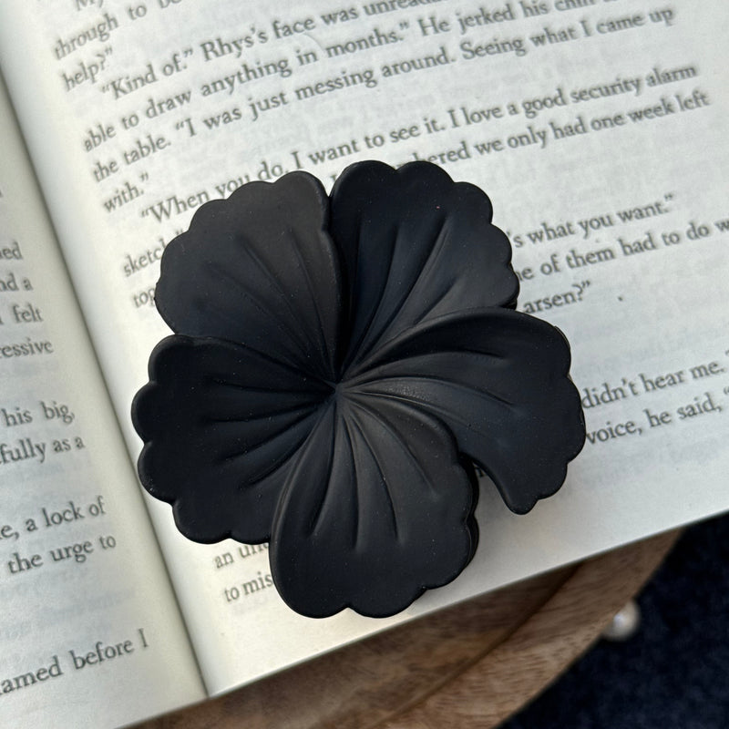 Hibiscus Medium Claw Clip