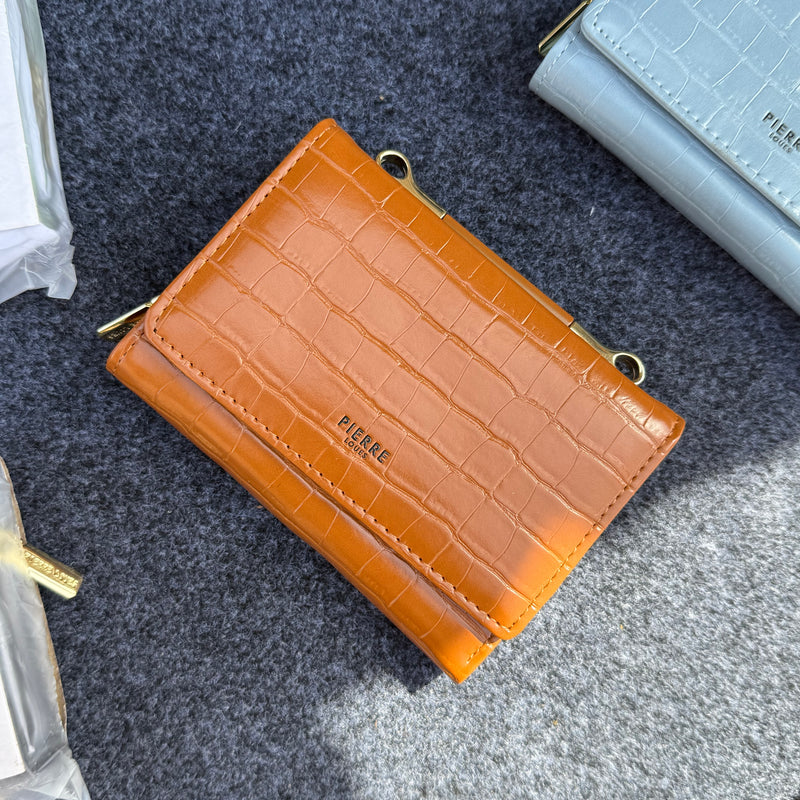 Medium Trifold Wallets